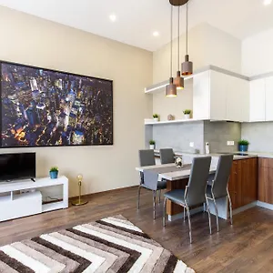 Apartament In The Jewish Quarter With Free Parking, Budapeszt