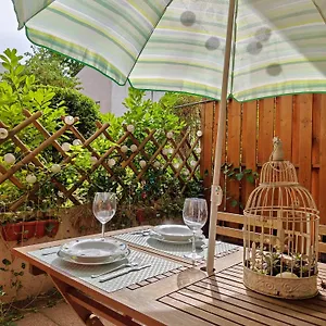 Apartament - Free Garage, Ac, Wi-fi, Balcony, Electric Blinds, Budapeszt